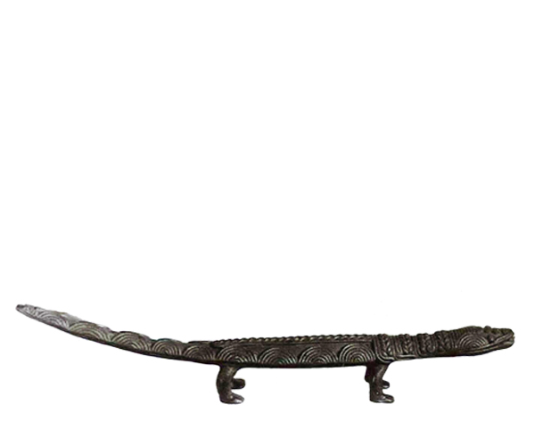 Figure 013010; Ldamie brass caster brass casting Dan 
				Gio people / Liberia; crocodile; brass
