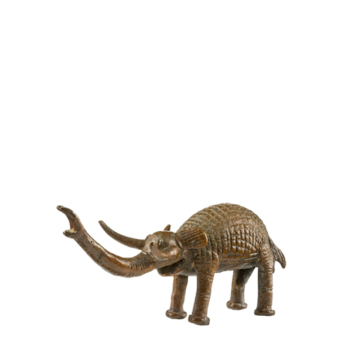 Liberia Ldamie brass figure Figure 009003; Ldamie brass caster brass casting Dan
Gio people / Liberia; Elephant; collected early 2000s by Dr. Christopher Steiner; brass