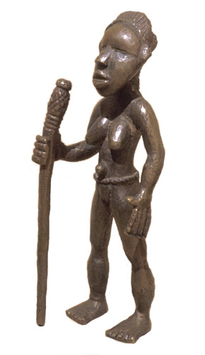Liberia Ldamie brass figure Figure 011001 Ldamie brass caster brass casting Dan Gio people / Liberia female figure with staff
collected before 1930 brass 8 in. (20.3 cm) Indianapolis Museum of Art Gift of Mr. and Mrs. Harrison Eiteljorg No. 1989-335