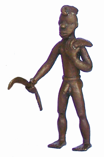 Figure 013005 Ldamie brass caster brass casting Dan Gio people 
				/ Liberia; man holding unknown objects
